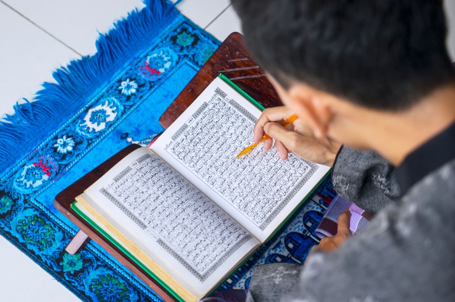 الإمام على ابن أبي طالب (ذكور)